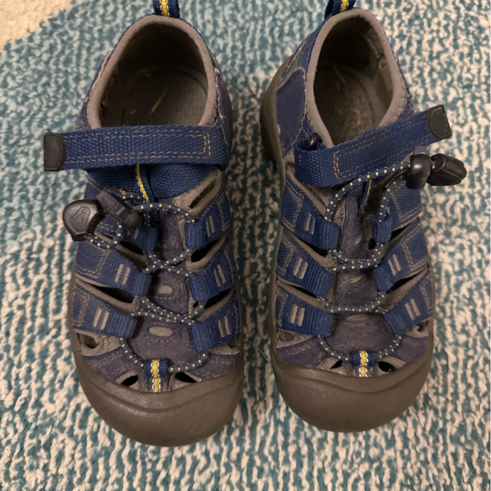Keen Kids Navy & Gray Closed-Toe Sport Sandals